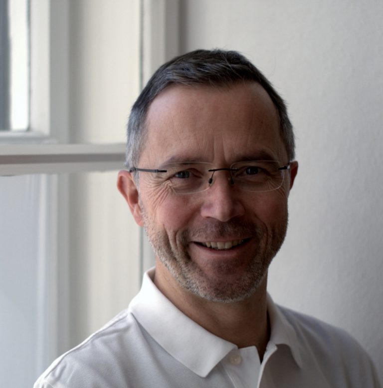 Dr. Winfried Obermüller
